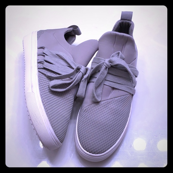 lancer canvas shoes